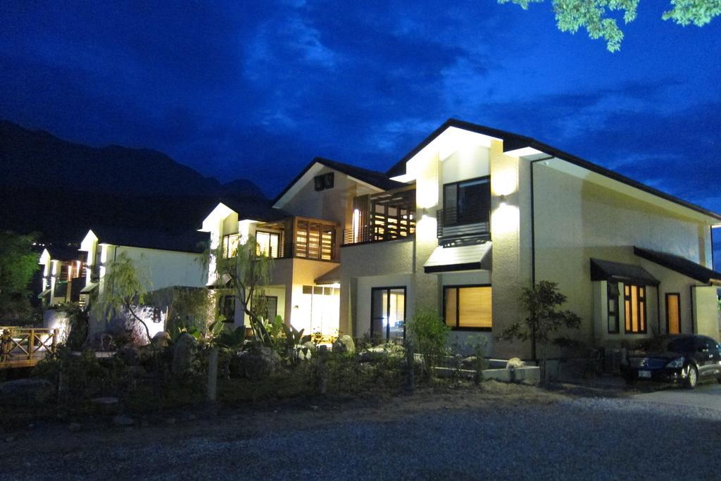 Green Willow House Fengshan  外观 照片